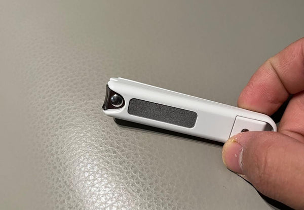 IOPIDHO Nail Clippers, Sharp Stainless Steel Fingernail Clipper & Toenail Clippers, White Nail Cutter