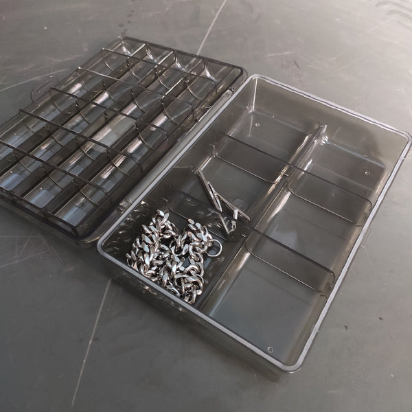 TAOYOUJI Jewelry boxes, Clear Plastic Earring Organizer Jewelry Storage Boxes with Compartments Adjustable Dividers Containers