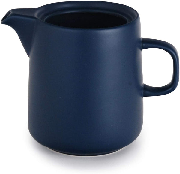 Hinomaru Collection Porcelain Pour Over Coffee Brewing Carafe Portable Daily Coffee Maker for Coffee Enthusiast & At-home Baristas (Navy Blue Carafe)