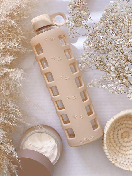 purifyou Premium 32 / 22 / 12 oz Glass Water Bottle with Non-Slip Silicone Sleeve & Stainless Steel Lid Insert, (Hazel Nut, 32 oz)